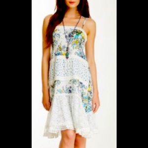 Feminine Floral and Lace Dress